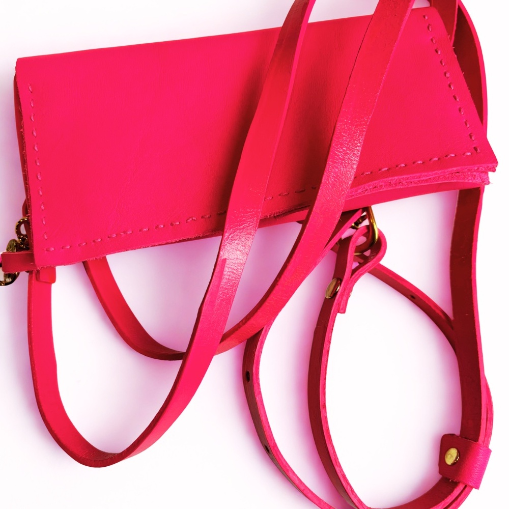 pink leather cell phone carrier